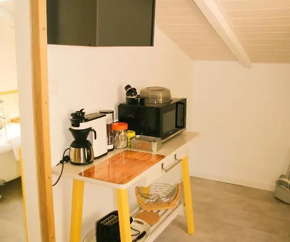 Apartment Entre Pierre Et Bois Saint-Savinien