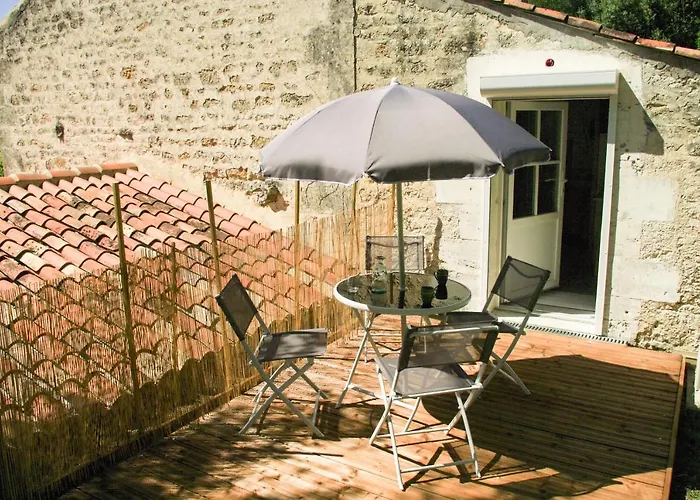 Entre Pierre Et Bois Apartment Saint-Savinien